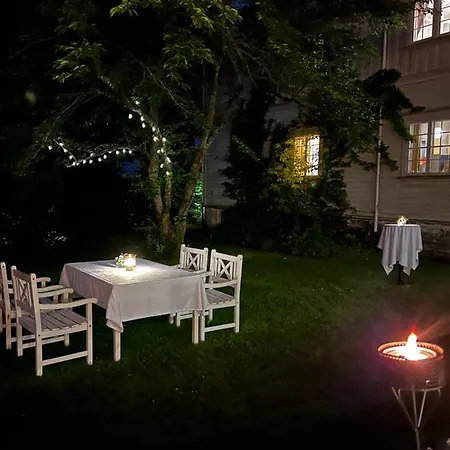 Ovre Sem Gard Hotell *
